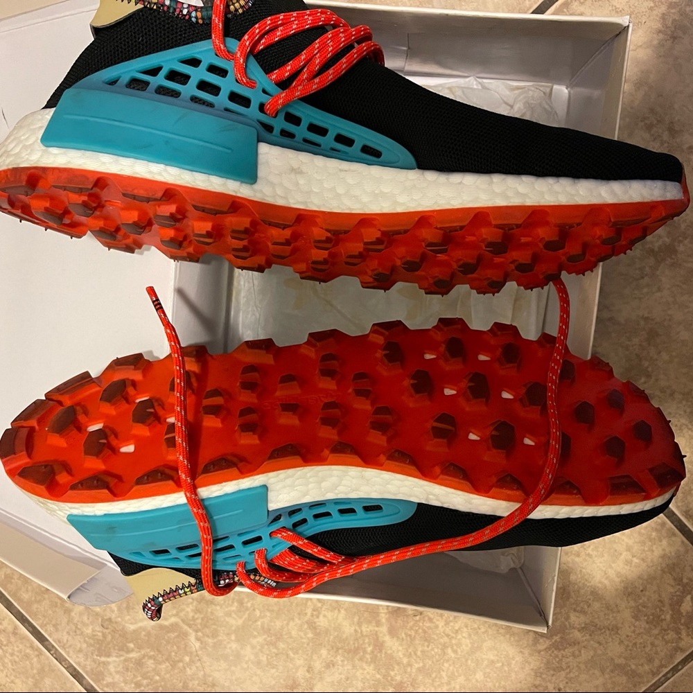 Pharell x NMD Human Race Addidas - Picture 3 of 7
